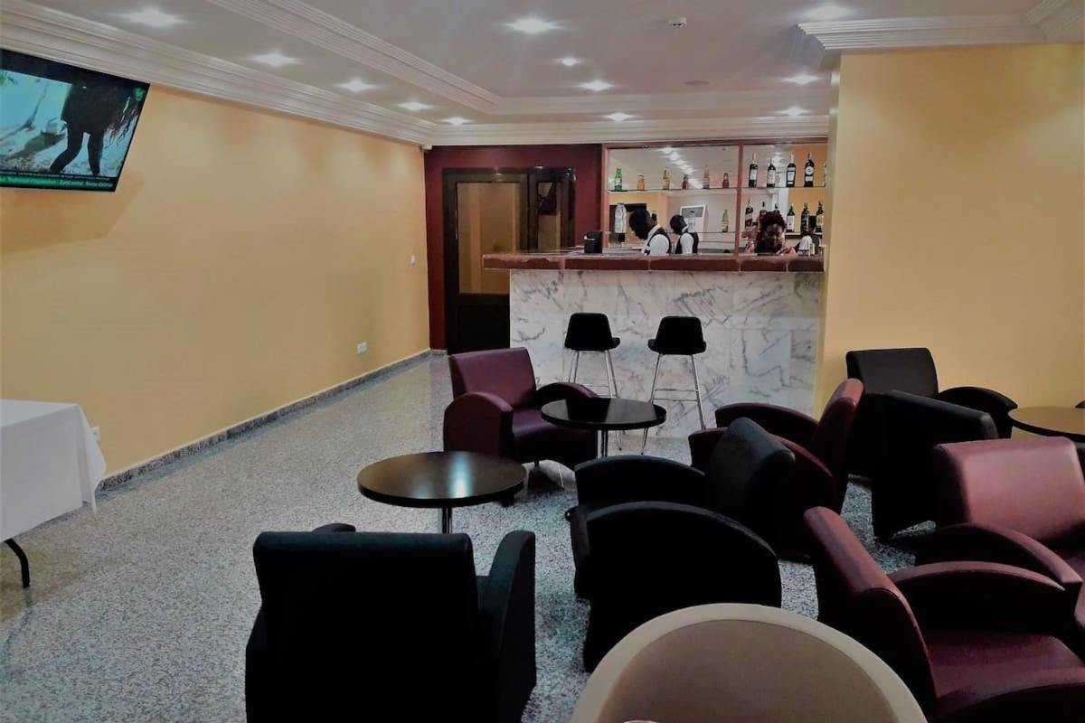 Hotel Jouvence International Yaoundé Exterior foto